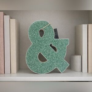 Casa Decor Green Glitter Wooden Ampersand Sign Decor NWT